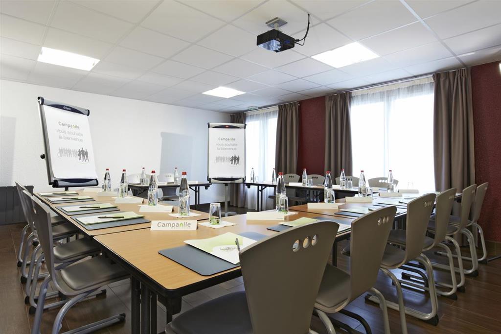 The Originals City Hotel La Verriere-Yvelines Экстерьер фото
